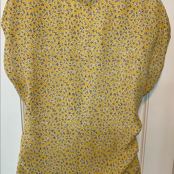 Lands End yellow floral blouse short sleeve office prodessional - Picture 5 of 5